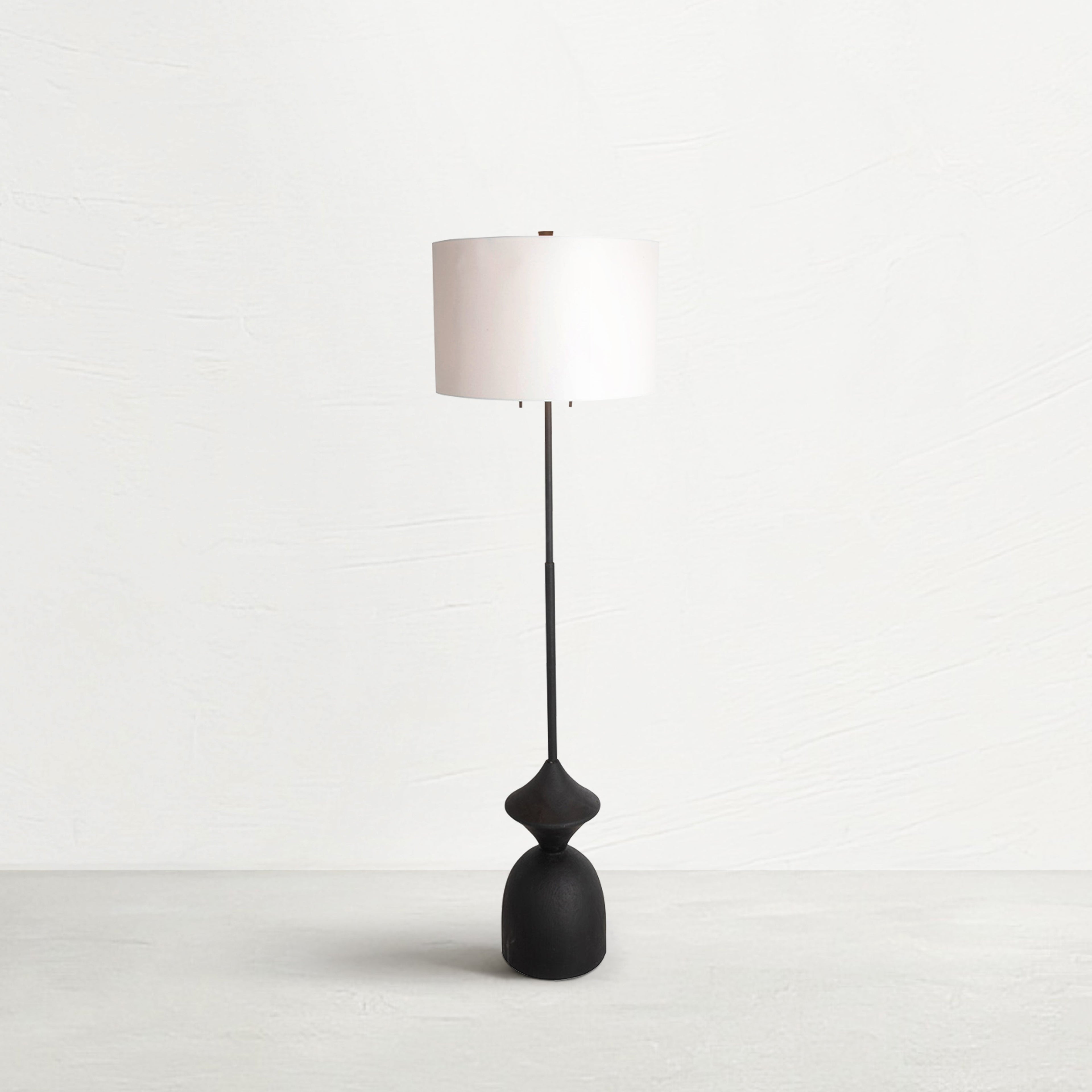 Charta Floor Lamp - Black